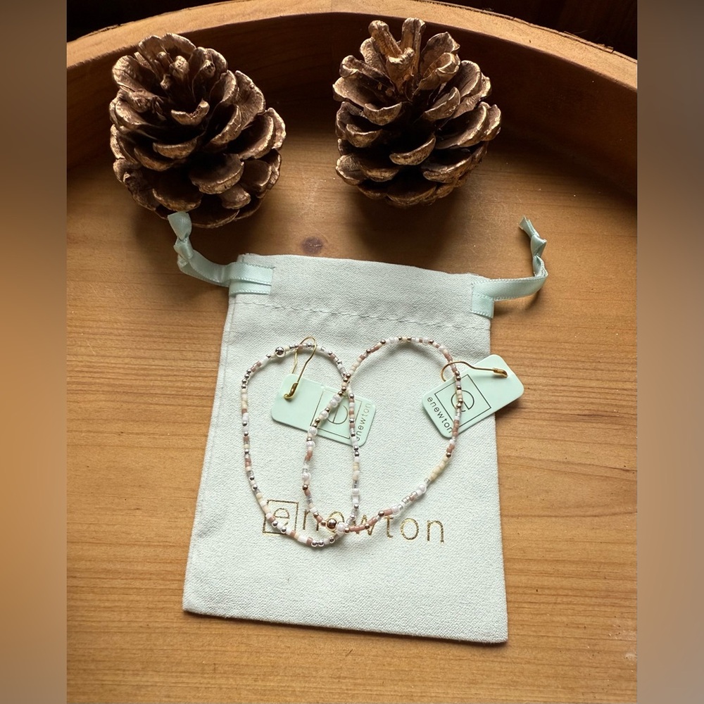 Enewton Bracelet Set-say it Ain’t Snow Set